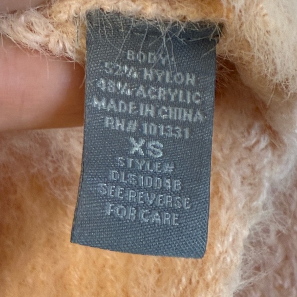 Charlotte Russe Light Pink Cowl Neck Soft Sweater Cropped Girly Feminine Size XS - Picture 6 of 6